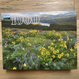 1000 Piece - 20 X 27 Puzzle -Colombia River Gorge, National Scenic Area, Oregon